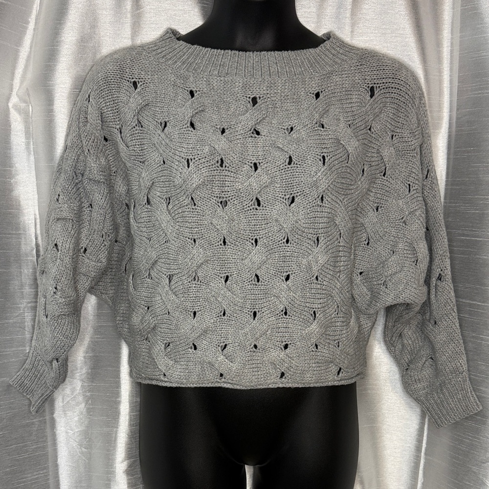 Petal Roz Gray Open Basketweave Sweater Women’s M/L Crop 3/4 Dolman Sleeve